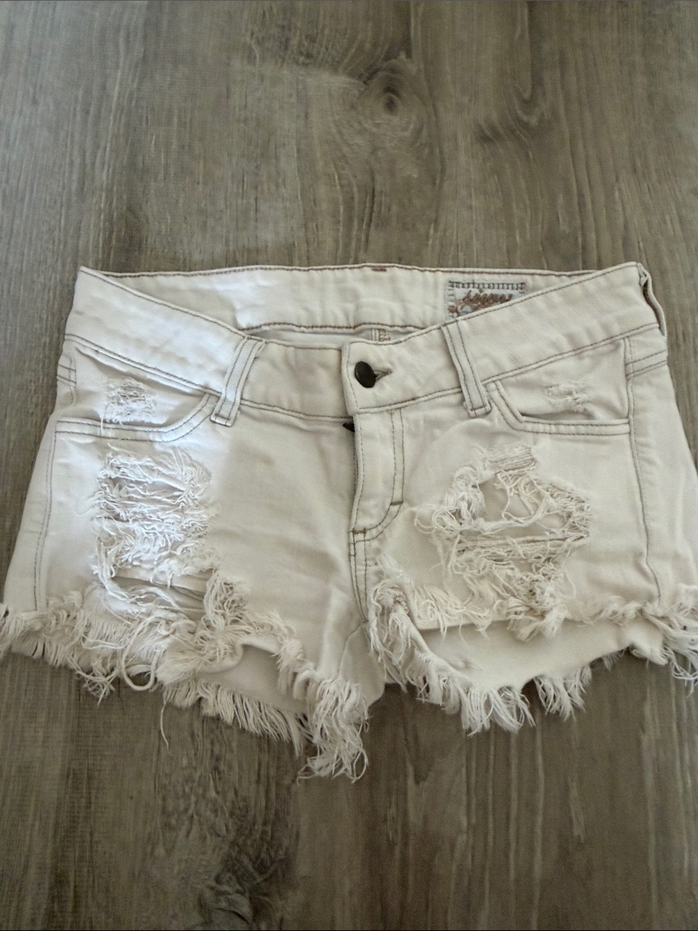 Women's Distressed White Denim Shorts - Casual Frayed Hem